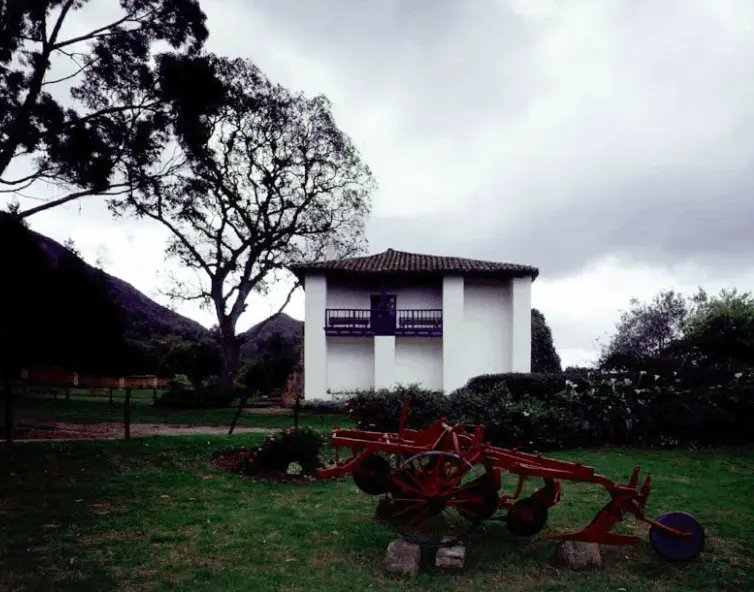 arquitectura colonial antigua en nemocon
