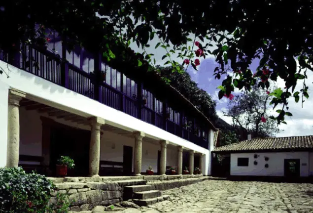 arquitectura colonial antigua en cartagena
